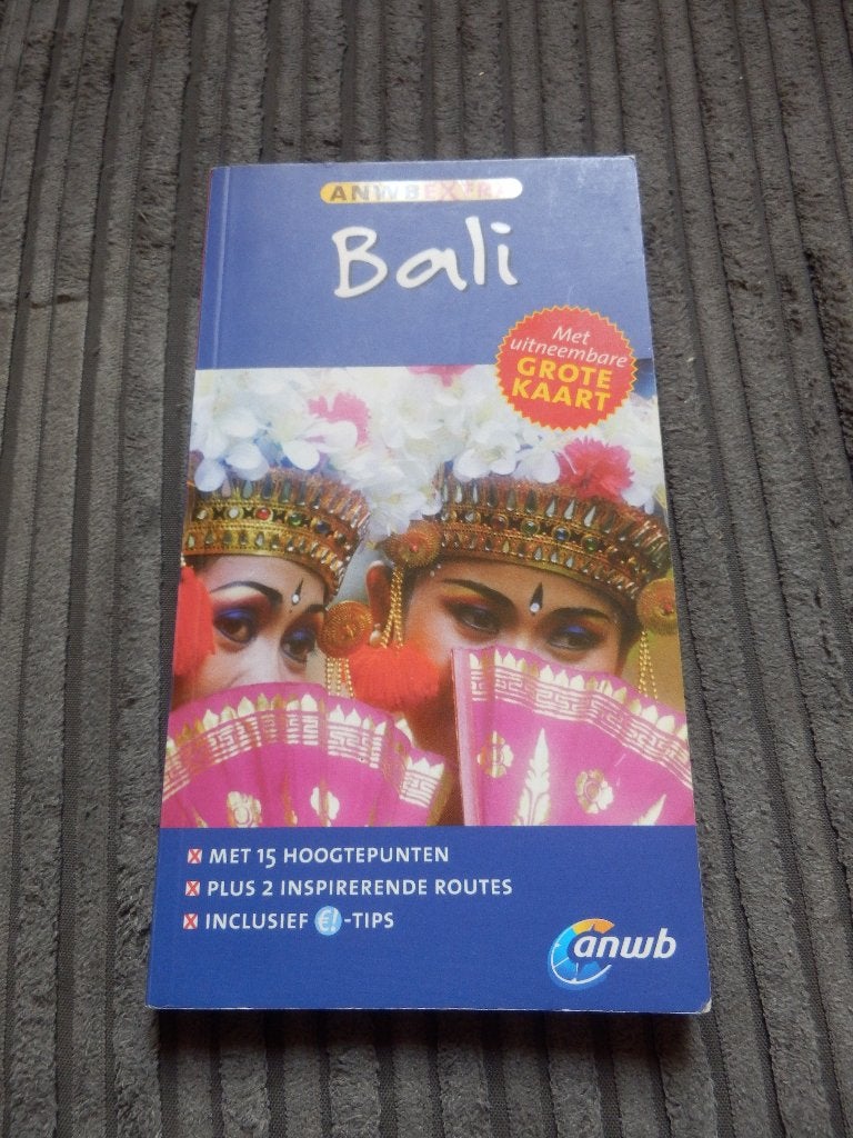 ANWB extra - Bali Reisgids met uitneembare kaart, Boeken, ANWB, Ophalen of Verzenden, Zo goed als nieuw, Reisgids of -boek