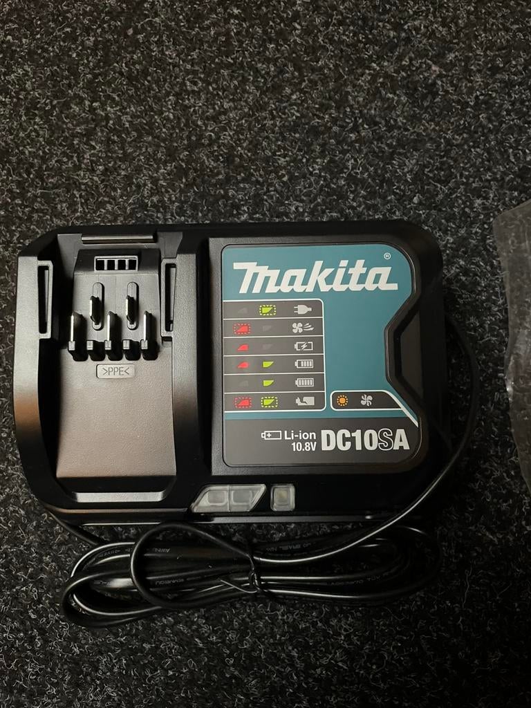 Makita lader, Ophalen of Verzenden, Nieuw