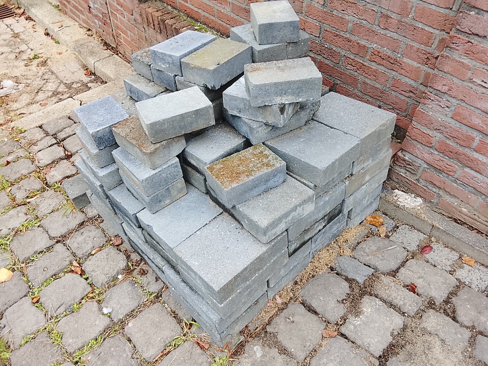 Antraciet stenen (ca. 5 m²), gratis af te halen, Ophalen, Gebruikt, Klinkers, 5 tot 10 m²