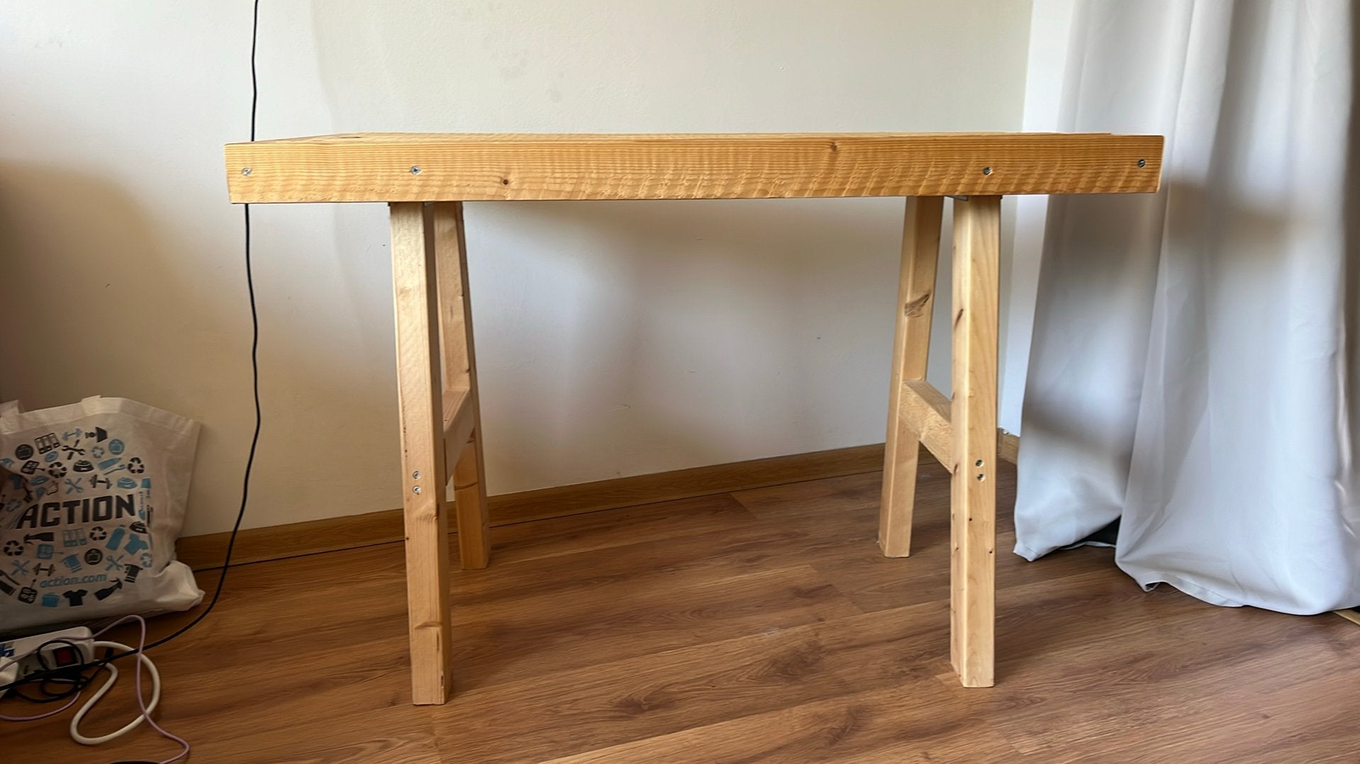 Bureau van Grenen, Ophalen, 110 cm, Hout, 43 cm