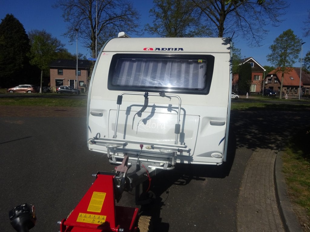 Adria Adora 512 UL+Mover+Luifel, Caravans en Kamperen, Dwarsbed, Rondzit, Schokbreker, Bedrijf