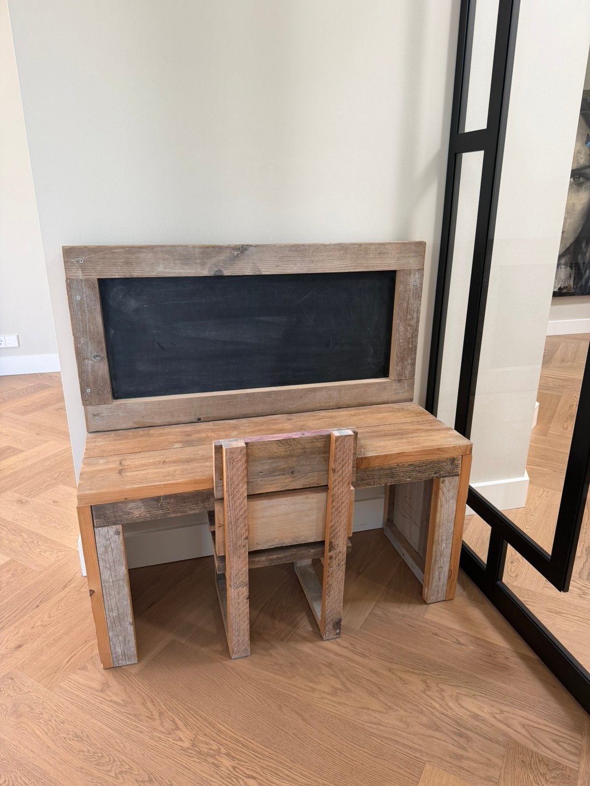 Steigerhout kinder bureau met krijtbord en stoel, Ophalen, Gebruikt, Tafel(s) en Stoel(en)