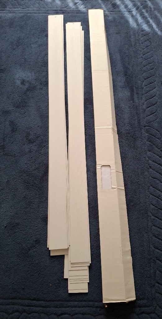 29 stuks Losse verticale lamellen 155 cm lang crème Nieuw, Huis en Inrichting, Ophalen, Lamellen, Nieuw, Crème