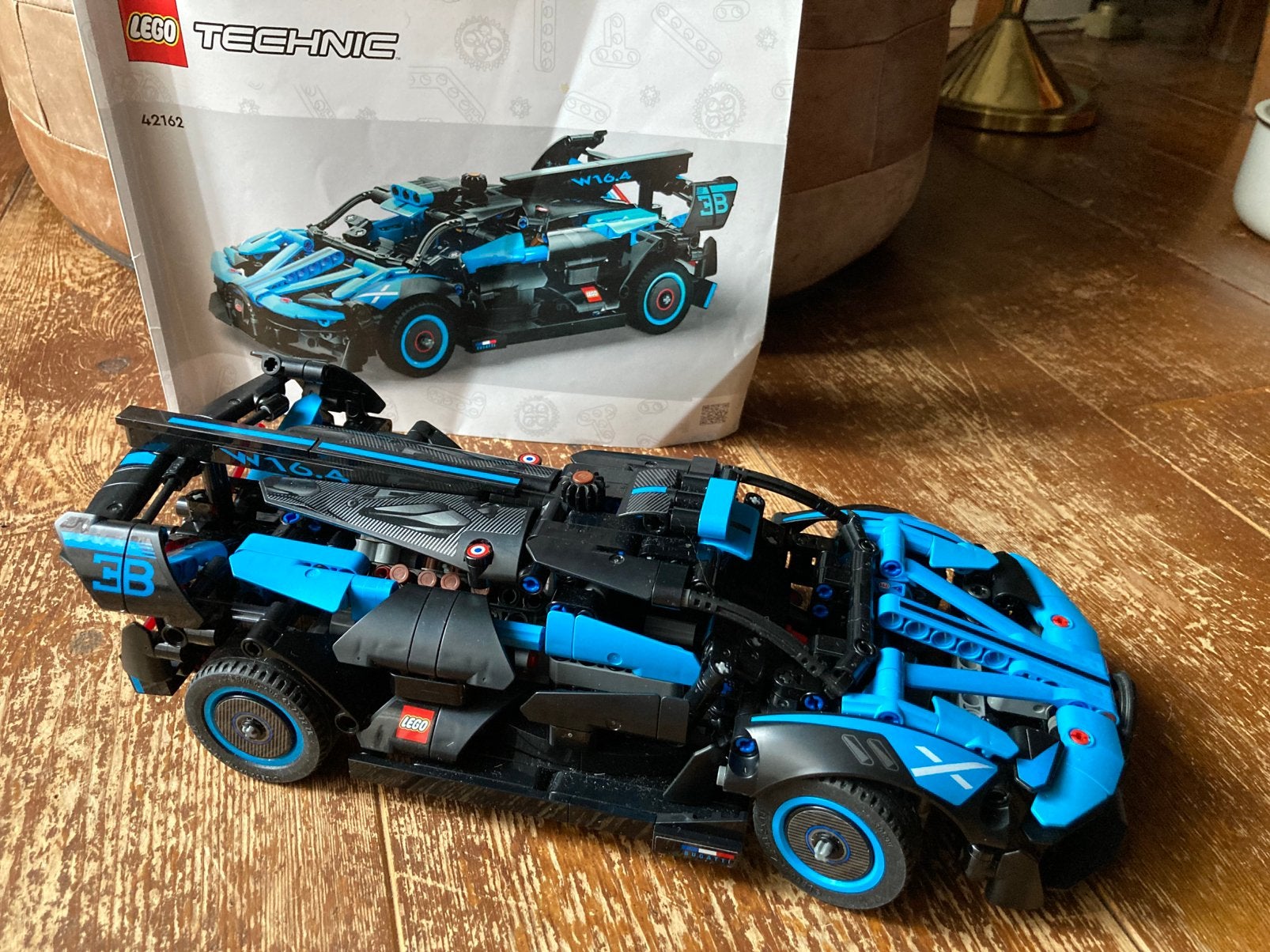 Lego Technic 42162 Bugatti, Ophalen of Verzenden, Zo goed als nieuw
