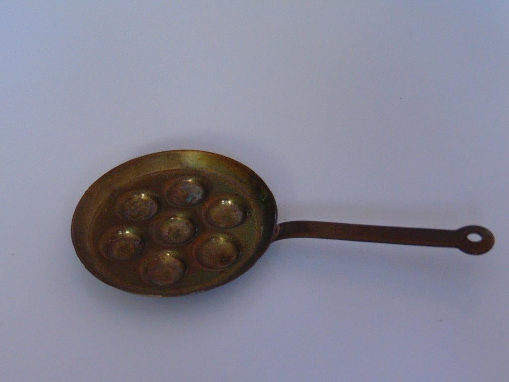 Miniatuur Koperen Poffertjes Pan, Ophalen, Koper