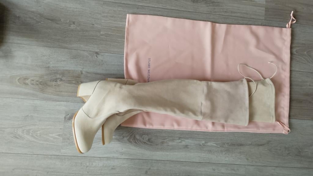 Stuart Weitz man overknee  laarzen maat 37, Kleding | Dames, Schoenen, Ophalen of Verzenden, Nieuw, Beige