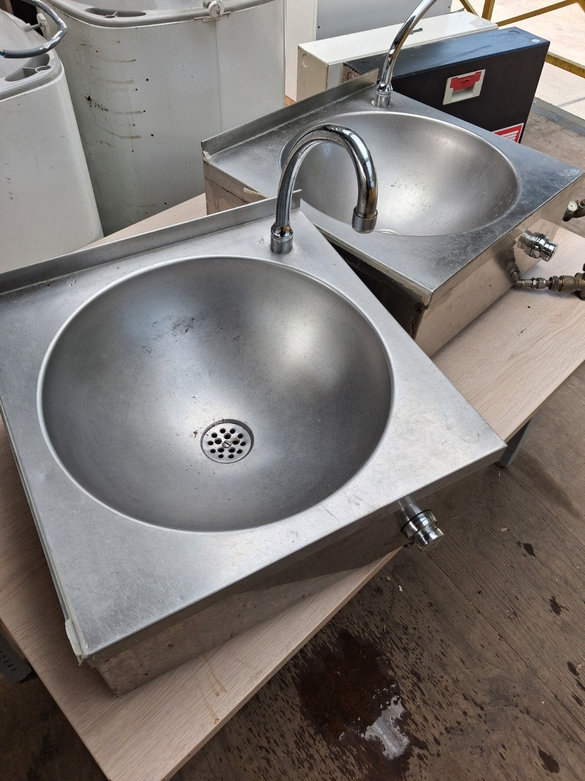 rvs wasbakken met drukknop, Ophalen of Verzenden, Rvs, Douche
