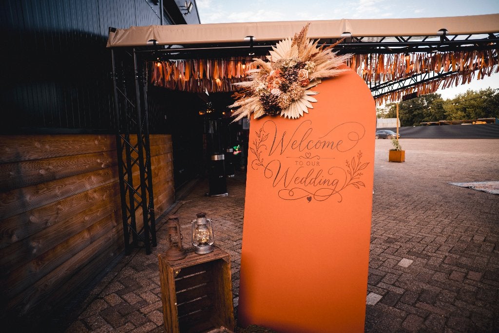 Handgemaakt terracotta welkomstbord “Welcome to our wedding”, Ophalen, Zo goed als nieuw, Versiering, Geboorte of Huwelijk