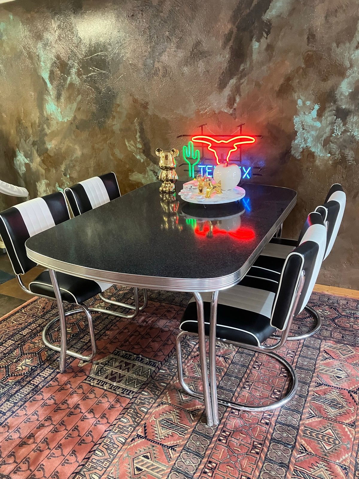Retro Diner Eettafel met 4 Stoelen - Zwart/Wit, Ophalen, Kunststof, 100 tot 150 cm, 50 tot 100 cm