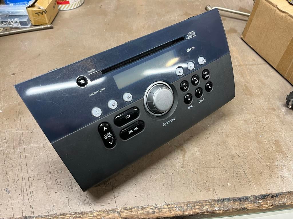 Autoradio Suzuki Swift - Origineel CD/FM/AM Speler, Auto diversen, Autoradio's, Ophalen of Verzenden, Gebruikt