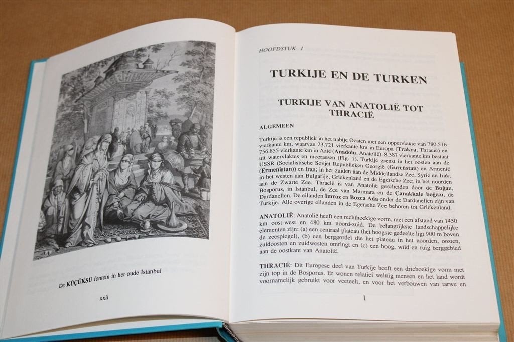 Turkse volksdans kultuur — Gesigneerd met opdracht, Boeken, Ophalen of Verzenden, Zo goed als nieuw, Europa