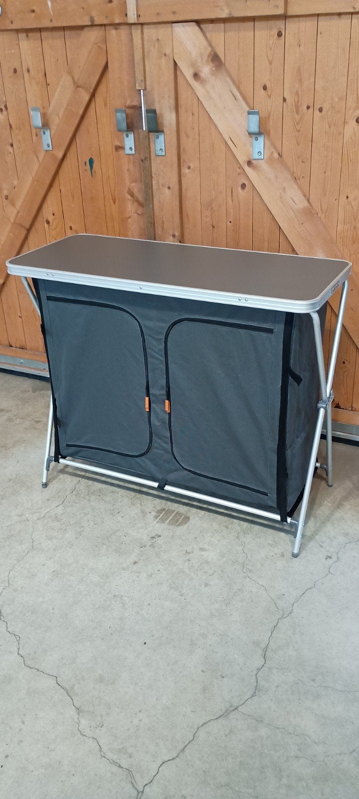 Camping kast, Ophalen, Zo goed als nieuw, Campingkast