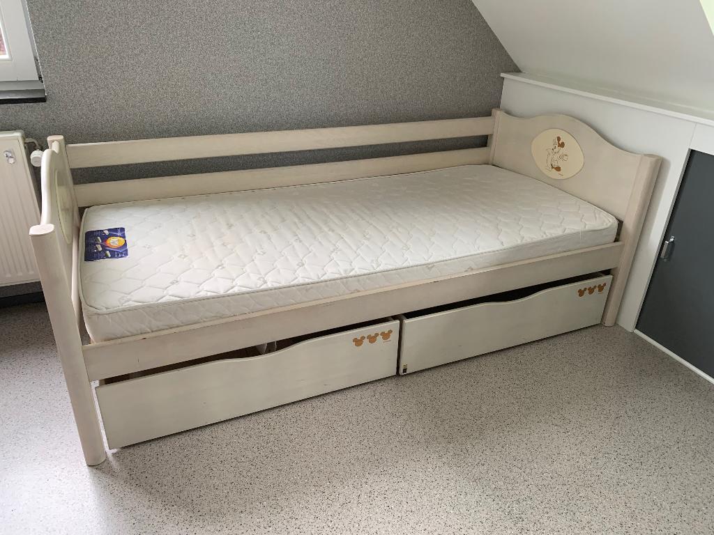 Bed Small World Disney 90X200 cm, 85 tot 100 cm, Zo goed als nieuw, 180 cm of meer, Ophalen