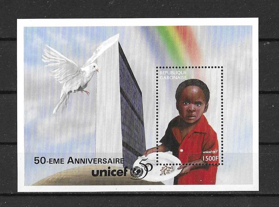 Gabon Michel blok 89 postfris  UNICEF, Ophalen of Verzenden, Overige landen, Postfris