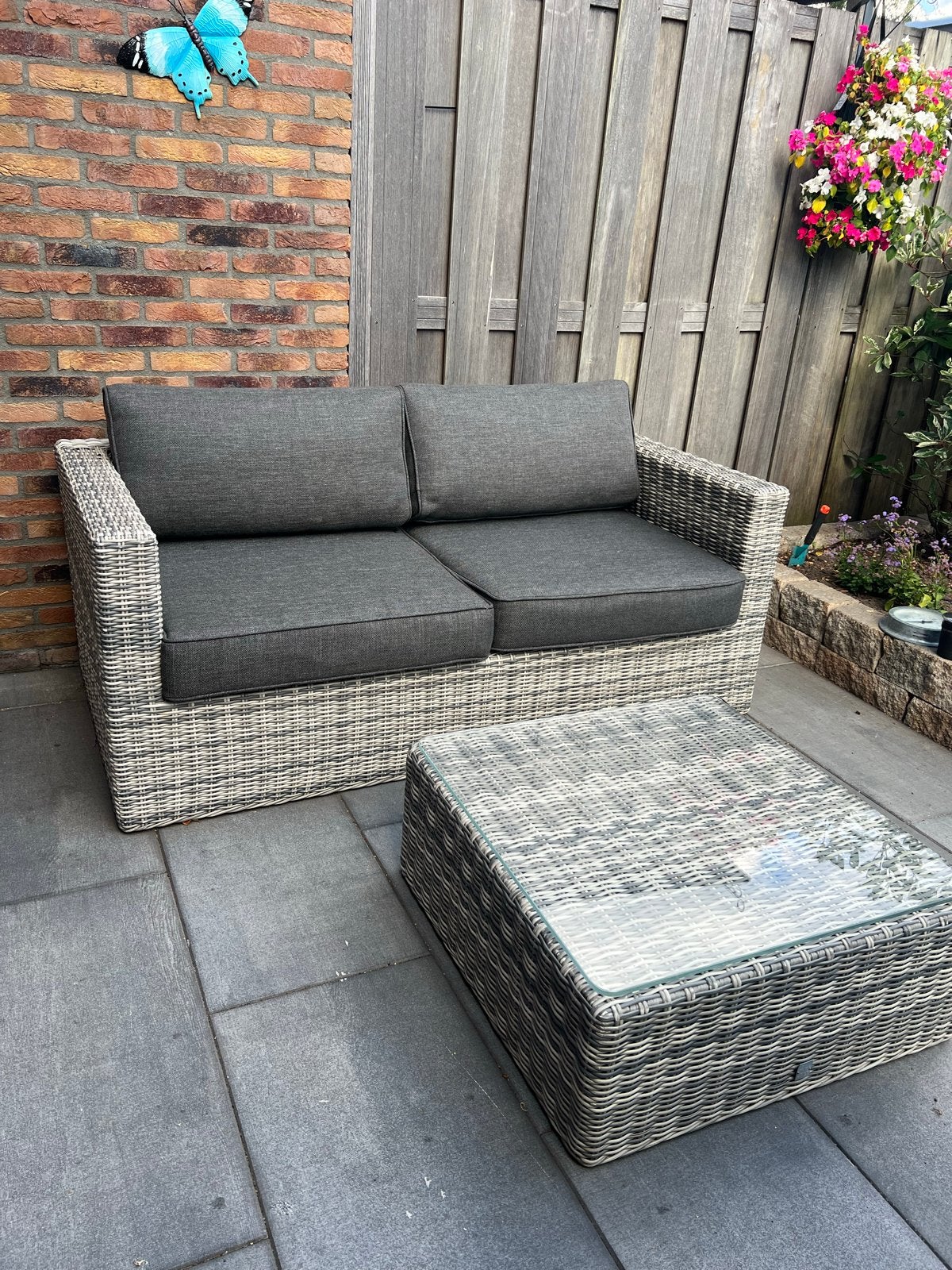Loungebank met bijpassende tafel - 165x80 cm, Gebruikt, Loungeset, Wicker, Bank