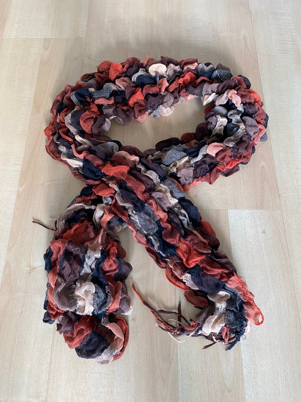 Dames kringel sjaal, Ophalen, Zo goed als nieuw, Maat 46/48 (XL) of groter, Sjaal