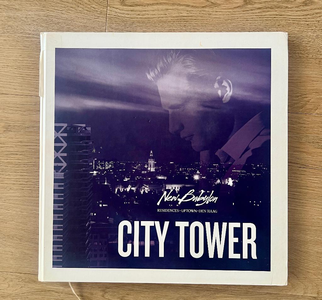 New Babylon City Tower Den Haag - Kijkboek, Ophalen of Verzenden, Gelezen, Architectuur algemeen