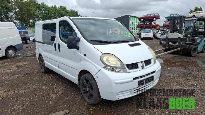 Scherm rechts-voor van een Renault Trafic, Gebruikt, -, Renault, -