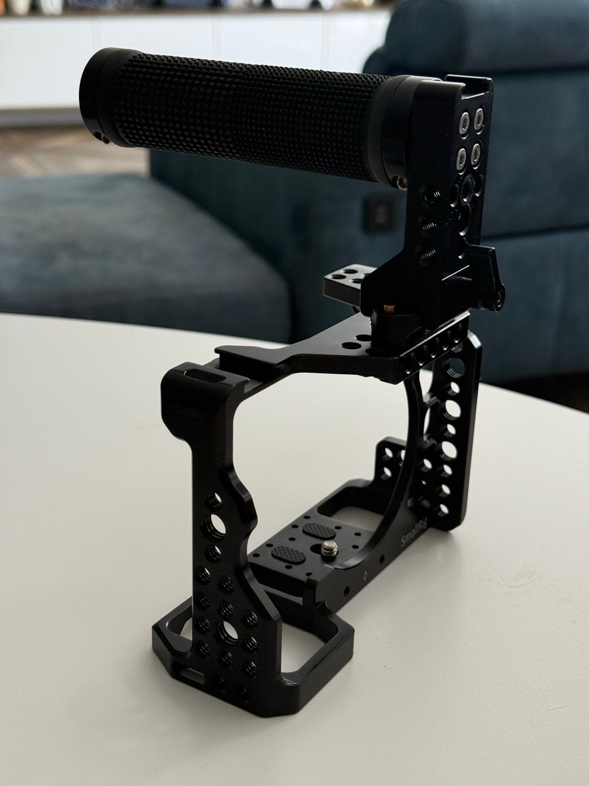 SmallRig Cage met Top Handle voor Sony A7III, Ophalen of Verzenden, Zo goed als nieuw