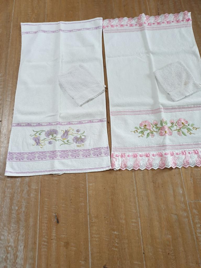 Brocante handdoeken, Huis en Inrichting, Keuken | Textiel, Ophalen of Verzenden, Theedoek of Handdoek