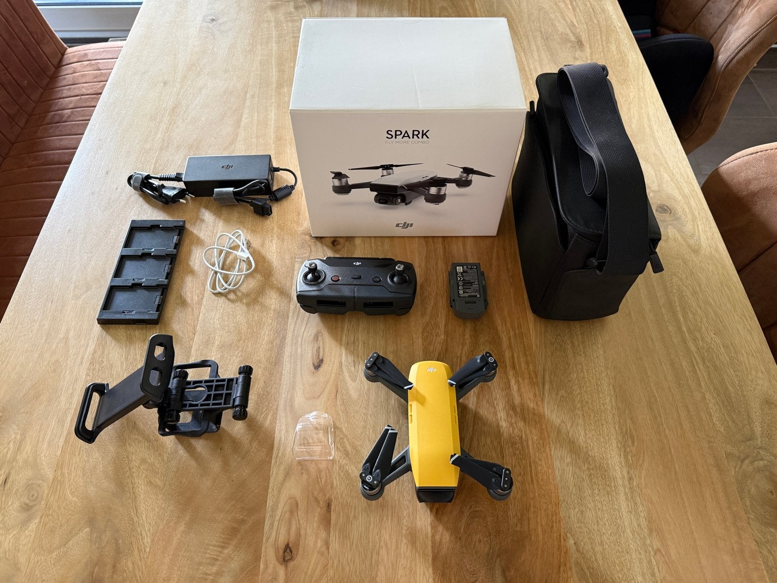 DJI Spark Fly More Combo - 100% werkend, lens onbeschadigd, Ophalen, Gebruikt, Cameradrone, Extra accu('s)