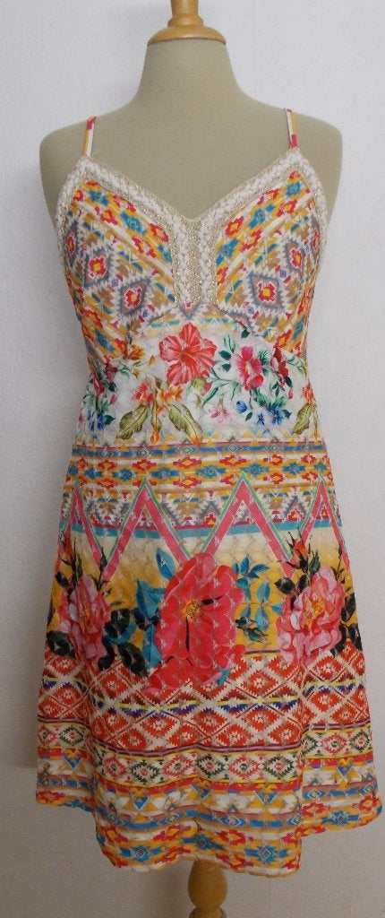 Folklore apart kant look jurkje van 1001 Idees! S/M, Kleding | Dames, Jurken, Zo goed als nieuw, Maat 38/40 (M), Meerkleurig, Boven de knie