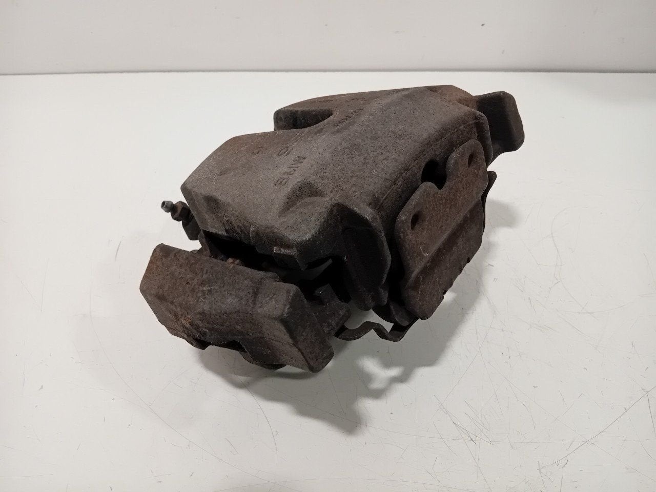 Remklauw links voor BMW X5, Onderdelen@venauto.nl, Van der Ven Autorecycling B.V., Gebruikt, Ettenseweg 76, 4706 PB Roosendaal, The Netherlands