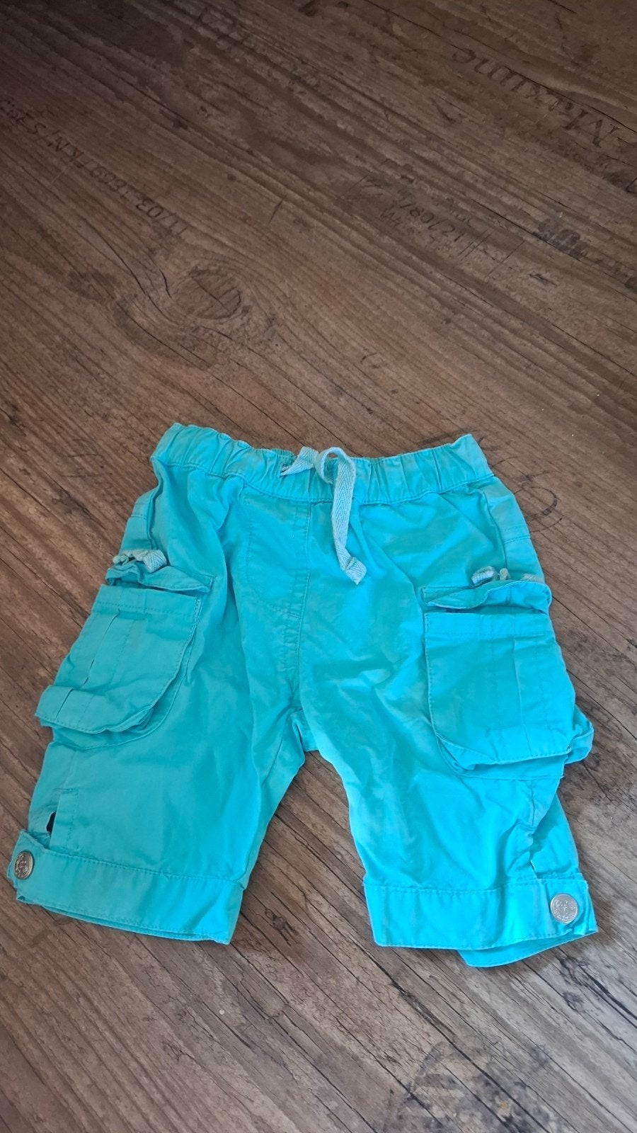 Baby Blue korte broek maat 74, Kinderen en Baby's, Babykleding | Maat 80, Gebruikt, Broekje, Jongetje of Meisje, Baby Blue