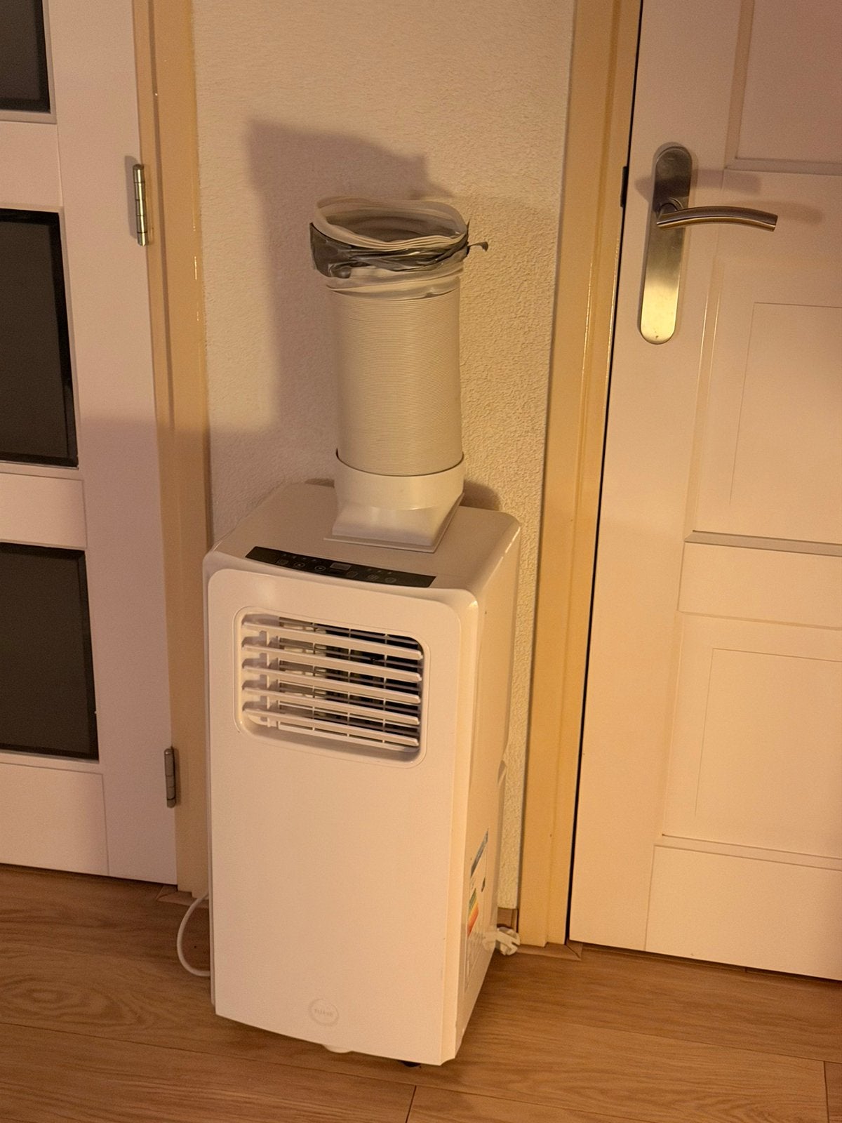 Fuave Mobiele Airco ACS07K01 – 7000 BTU, Ophalen, Gebruikt, Minder dan 60 m³, 2 snelheden