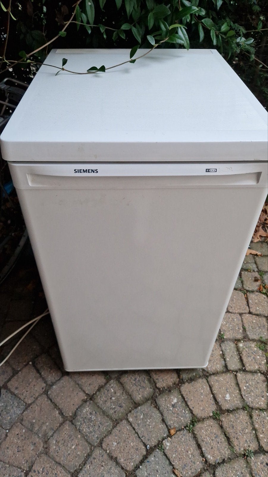 niet werkende diepvrieskast gratis bergschenhoek, Witgoed en Apparatuur, Ophalen, Minder dan 60 cm, 160 cm of meer