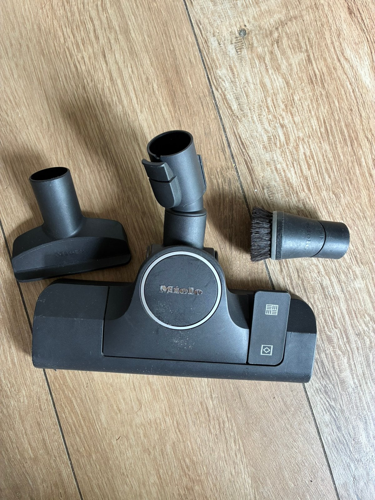 Miele zuigmond set parketborstel SBD AllTeQ Eco, Witgoed en Apparatuur, Ophalen, Zo goed als nieuw