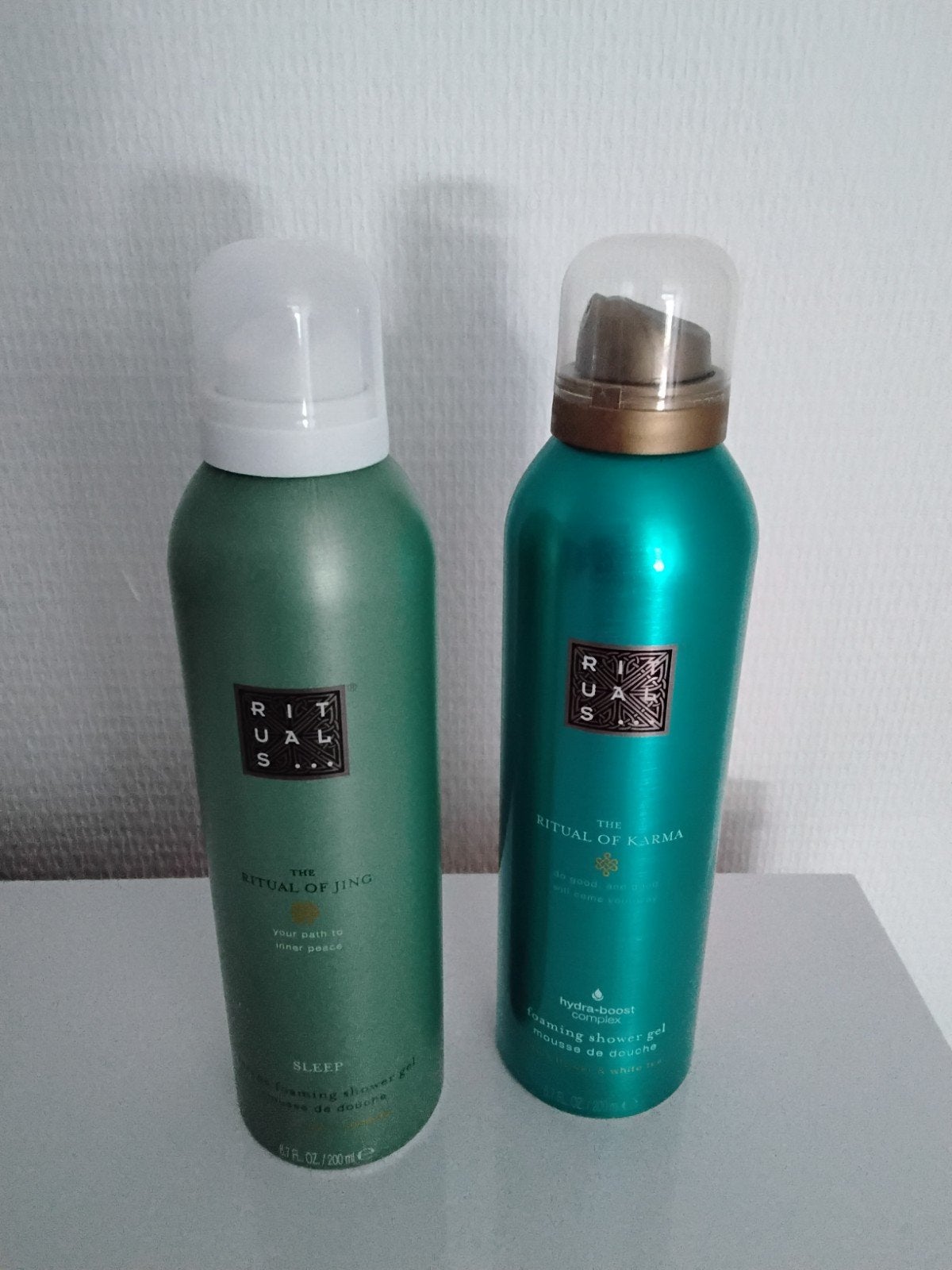 Rituals Nieuw 2 flessen voor bad of douche samen 15 euro, Ophalen, Nieuw, Bad & Douche