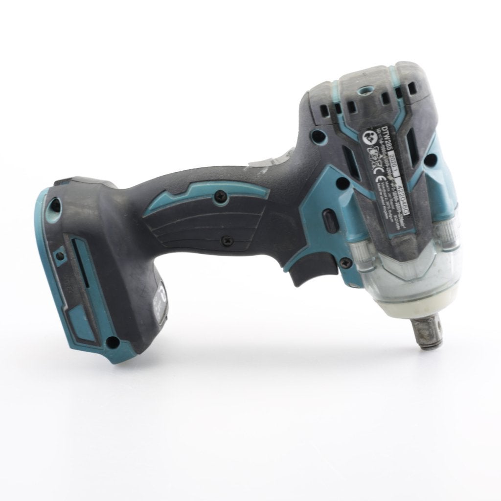 Makita DTW285Z 18v Slagmoersleutel Body | Nette staat, Makita, Zo goed als nieuw, Support@makita.com, Makita Corporation, 3-11-8, Sumiyoshi-cho, 
Anjo, Aichi 446-8502
Japan