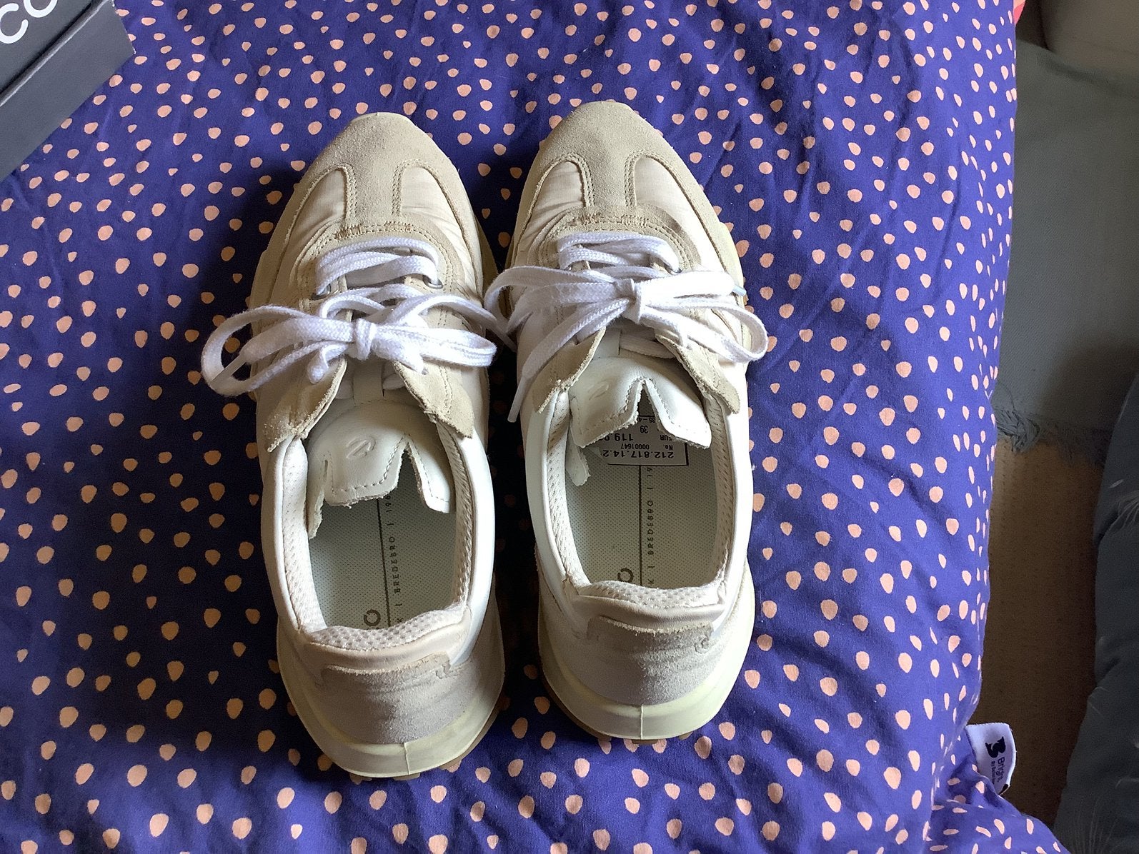 Nette Ecco sneakers, Beige, Ophalen of Verzenden, Sneakers of Gympen, Zo goed als nieuw