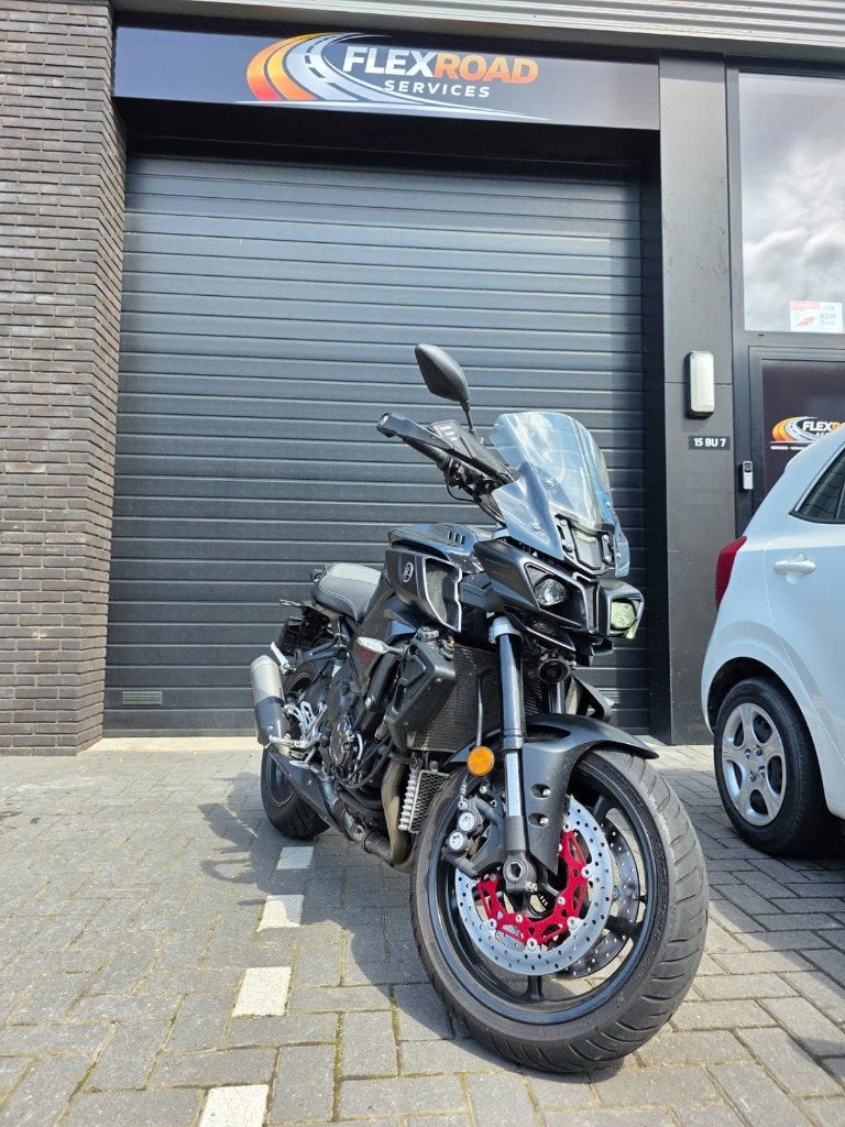Yamaha MT 10 | 2016 | 38.334km | Handvat verwarming |, Occasion, 4 cilinders, Motorrijbewijs A, Bedrijf