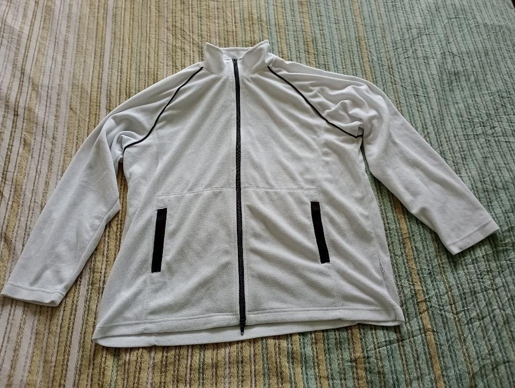 Dames Vest, Wit - Maat 44/46, Ophalen of Verzenden, Zo goed als nieuw, Maat 42/44 (L), Wit