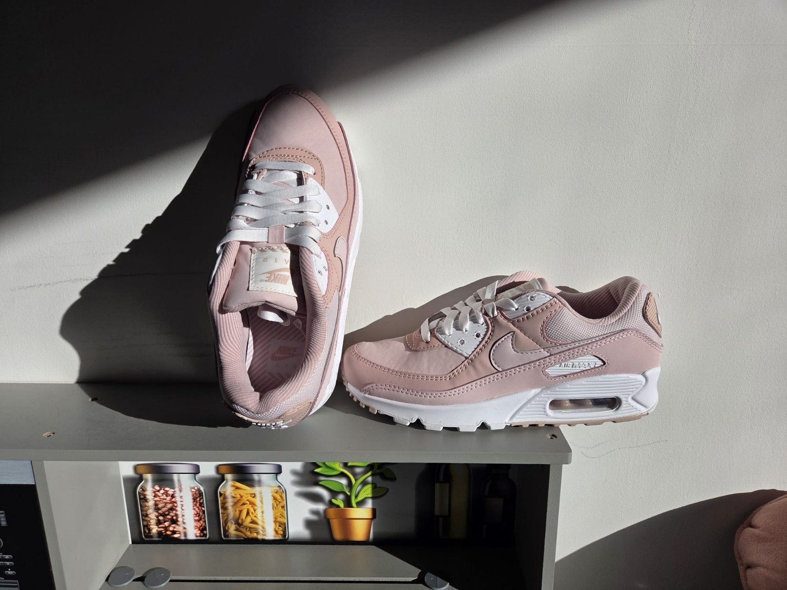 Nieuw Nike Air Max 90 Roze Sneakers - Maat 38.5, Nike, Nieuw, Ophalen of Verzenden, Sneakers of Gympen