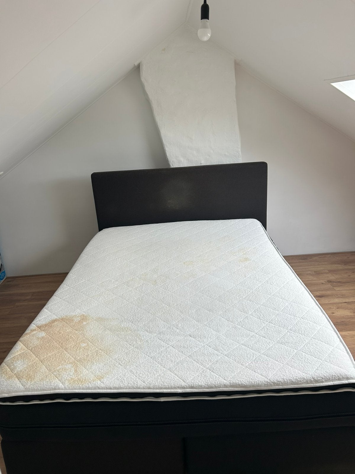 Boxspring, Huis en Inrichting, Slaapkamer | Boxsprings, Ophalen, Gebruikt, Tweepersoons, Grijs
