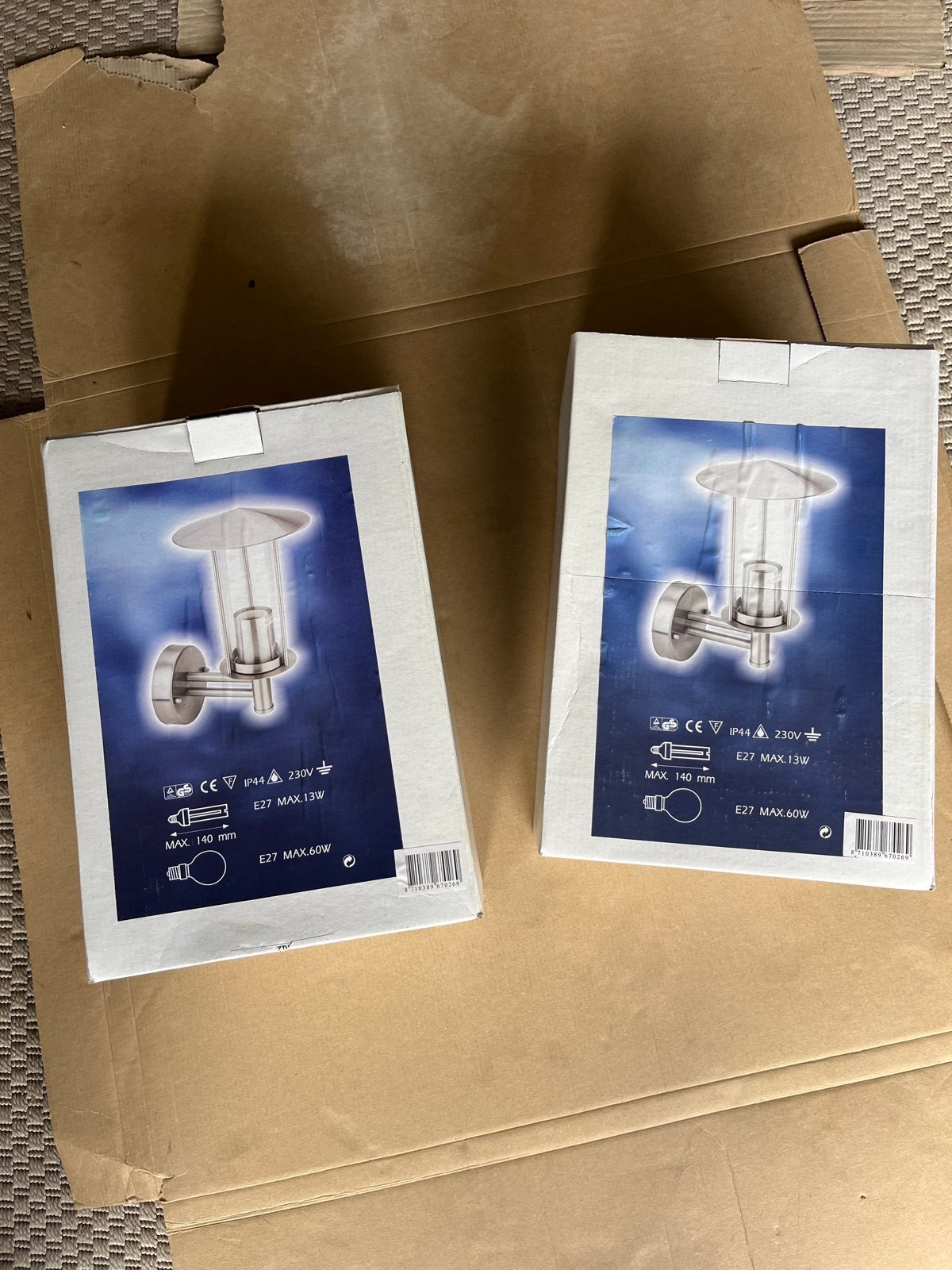 Nieuwe wandlampen (2 stuks) - E27, RVS, IP44, Minder dan 50 watt, Wandlamp, Nieuw, Ophalen of Verzenden