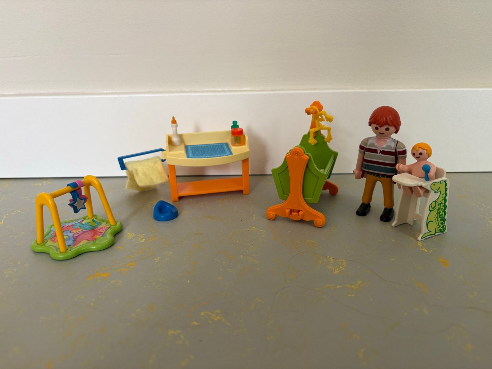 Playmobil babykamer met figuurtjes en accessoires, Ophalen of Verzenden, Gebruikt, Jongen of Meisje