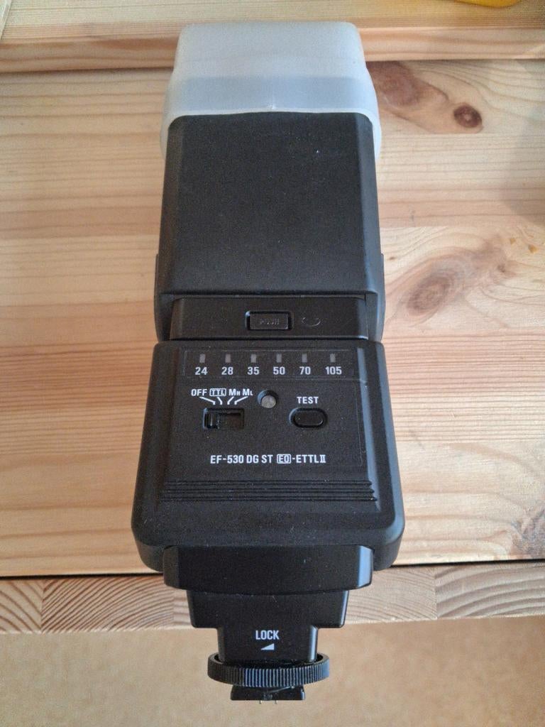 Sigma EF-530 DG ST flitser, Ophalen of Verzenden, Zo goed als nieuw, Sigma, Kantelbaar