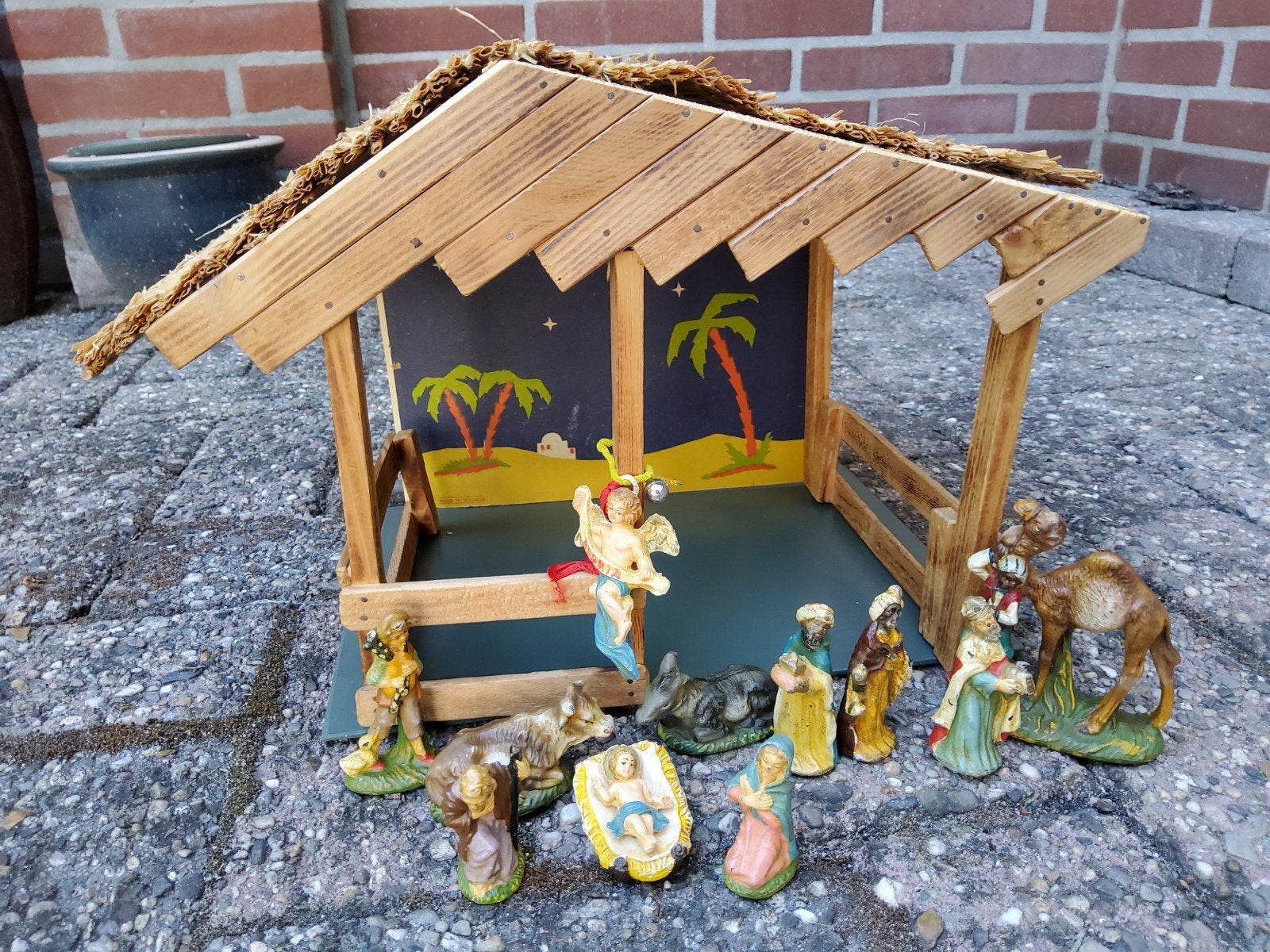 Antieke kerstgroep in Hollandse Kerststal engel kameel., Diversen, Ophalen of Verzenden