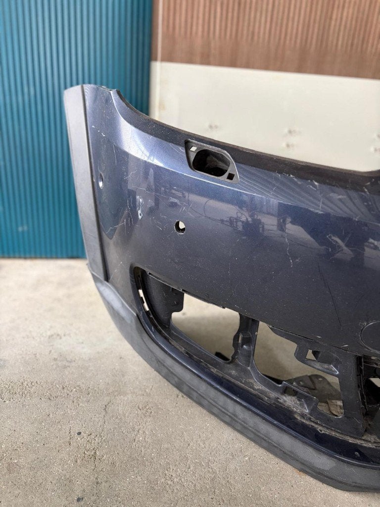 Volkswagen Touran Cross Voorbumper 1T0 807 217 AB, Gebruikt, Ophalen of Verzenden, Bumper, Volkswagen