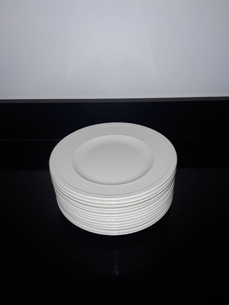 12 Wedgwood Windsor ontbijtborden 21cm, Antiek en Kunst, Verzenden