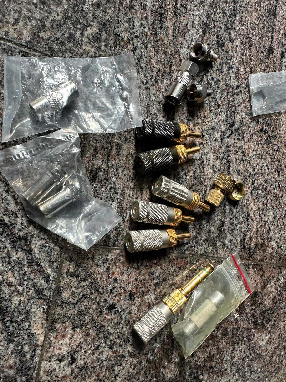Diverse audiokabels en adapters, Audio, Tv en Foto, Ophalen of Verzenden, Zo goed als nieuw, Minder dan 2 meter, Overige kabels