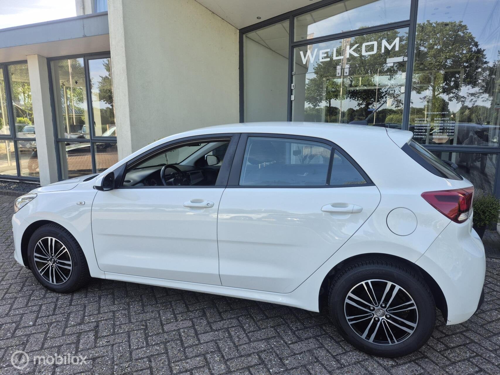 Kia Rio 1.0 TGDI ComfortPlusLine Navigator, Auto's, Euro 6, 1055 kg, Origineel Nederlands, Handgeschakeld
