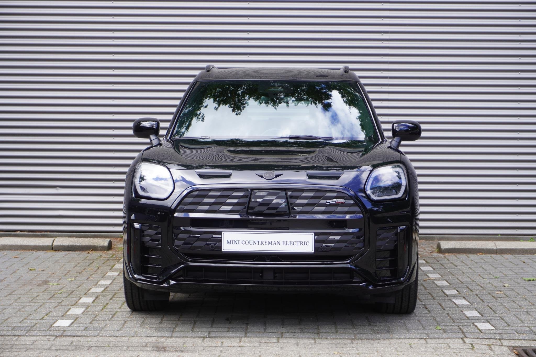 MINI Countryman E John Cooper Works Uitvoering | S Pakket, Zwart, Countryman, Leder en Stof, Zwart