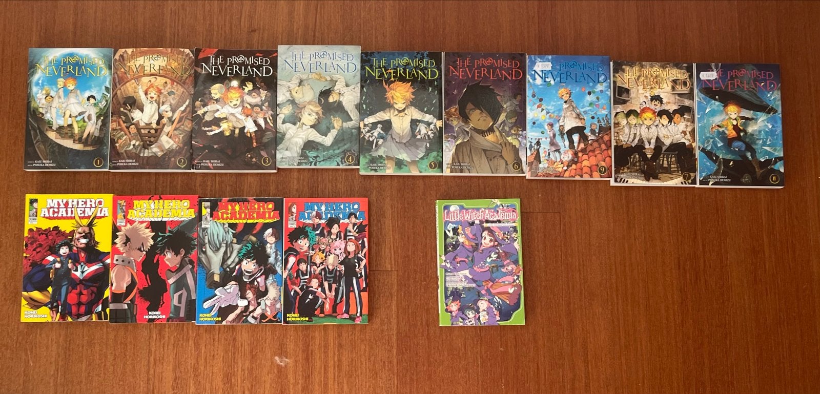 Manga collectie: The Promised Neverland, My Hero Academia, Boeken, Meerdere stripboeken, Verzenden, Gelezen