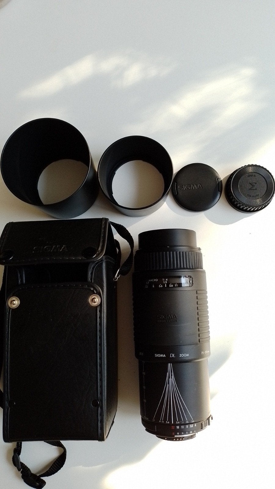 Sigma DL Zoom 75-300mm 1:4-5.6 Multi Coated Lens - ø55, Sigma, Overige vattingen, Zoom, Telelens