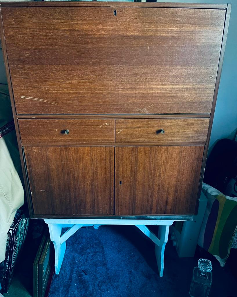 Royal Board Scandinavisch Design Bureau - Opknapper, Huis en Inrichting, Bureaus, Opbergruimte, Gebruikt, Scandinavisch, Hout